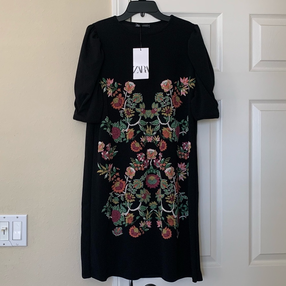 Zara Shift dress, size M, new with tag!